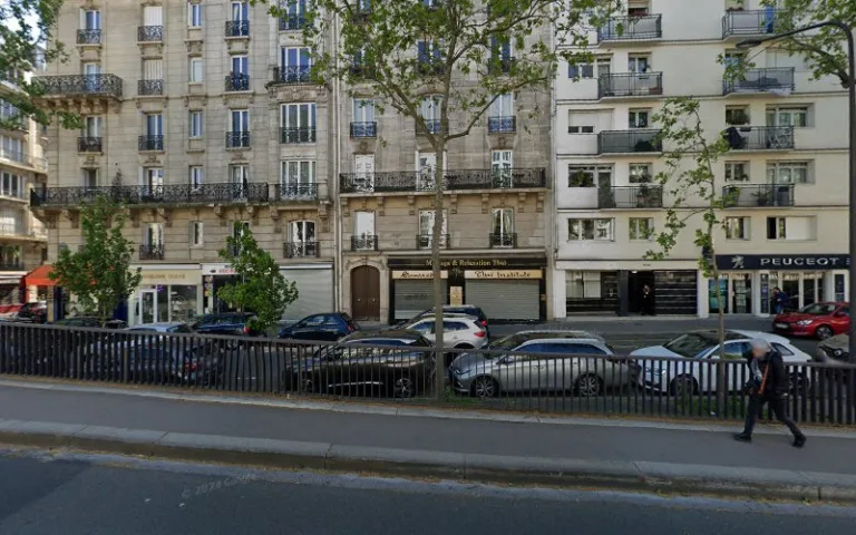 T.s. Forest-hill Versailles