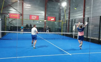 progresser au padel